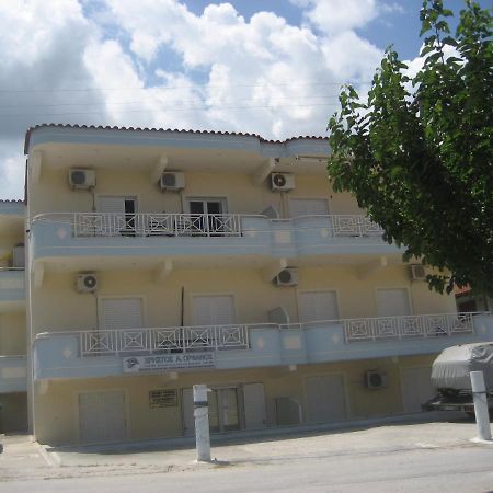 Almare Apartment Kato Almiri Luaran gambar